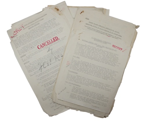 Photo of "[Documents relating to balloon barrages]"